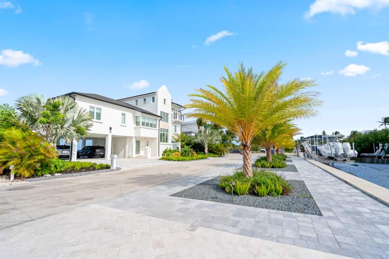 4 bedroom Single Family Residence at 128 Sunrise Drive, Sunrise Isle (50.0), Marathon — photo 3