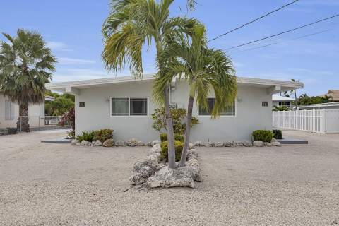 281 & 291 10th Street, Key Colony FL - photo 7 of 57
