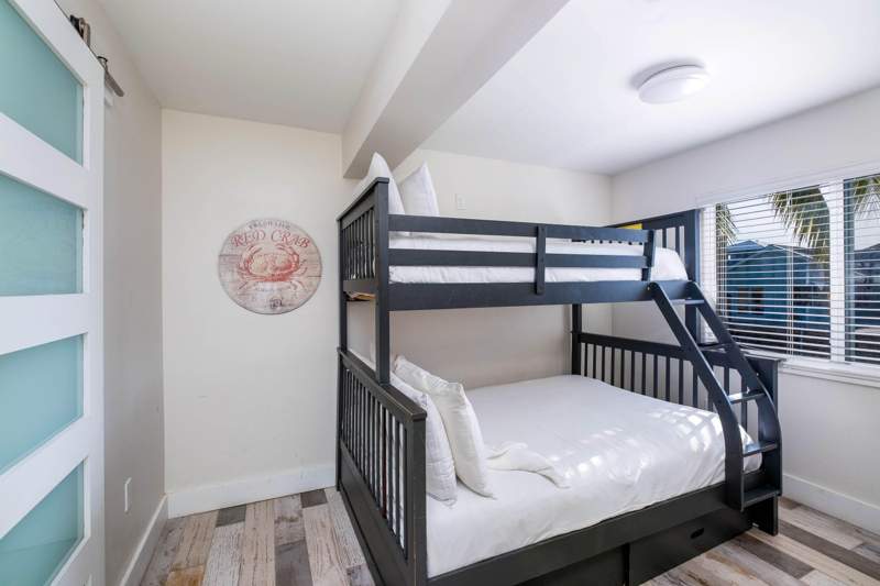6 bedroom Single Family Residence at 900 101St Street Ocean Street, Farara Shores (52.0), Marathon — photo 3