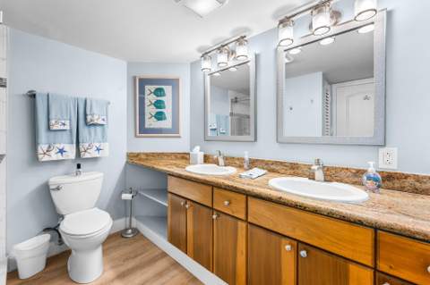 8301 Marina Villas Drive, Duck Key FL - photo 19 of 23