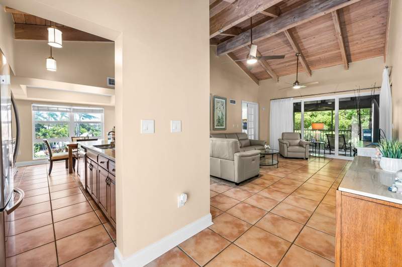 2 bedroom Condominium at 8301 Marina Villas Drive, Marina Vil Hwks Cay (61.0), Duck Key — photo 3