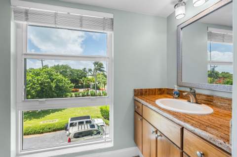 8301 Marina Villas Drive, Duck Key FL - photo 16 of 23