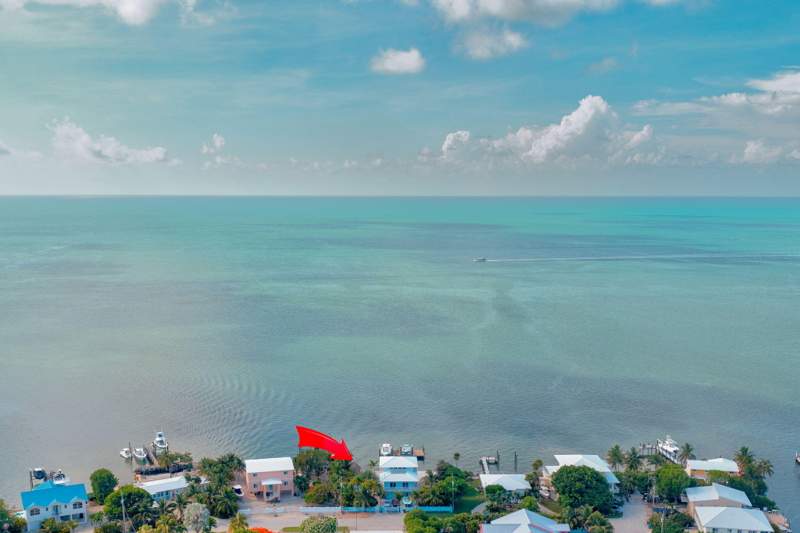 3 bedroom Single Family Residence at 8070 Gulfstream Boulevard, N Marathon Shores (51.5), Marathon — photo 4
