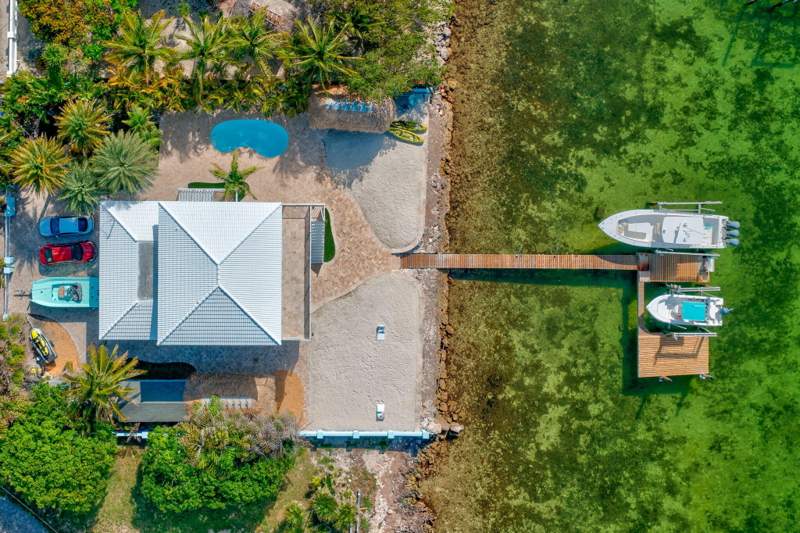 3 bedroom Single Family Residence at 8070 Gulfstream Boulevard, N Marathon Shores (51.5), Marathon — photo 3