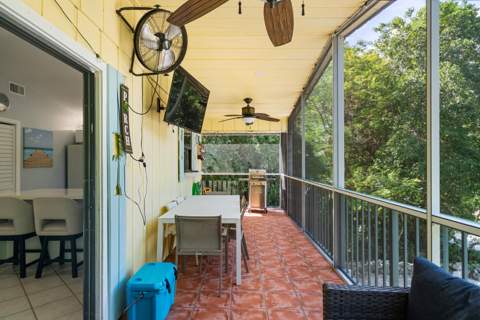 411 Mahogany Avenue, Key Largo FL - photo 6 of 29