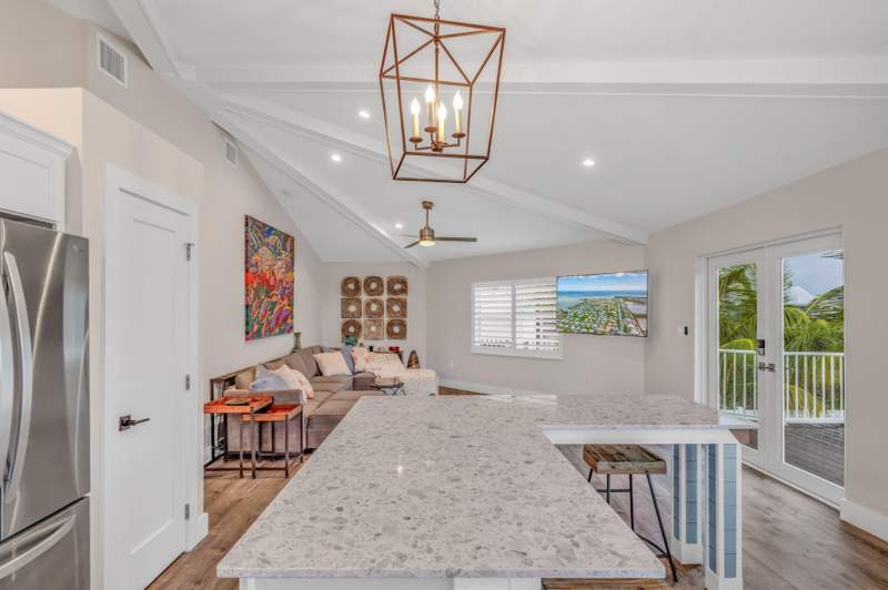 2 bedroom Single Family Residence at 273 Indies Road, Breezeswept Bch Est (27.5), Ramrod Key — photo 3