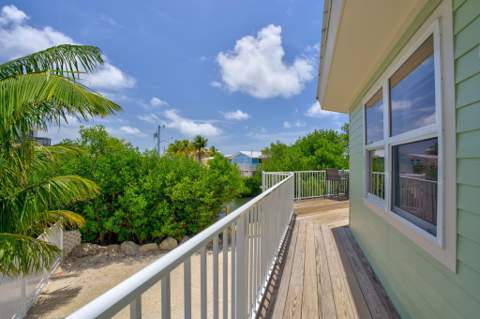 273 Indies Road, Ramrod Key FL - photo 21 of 36