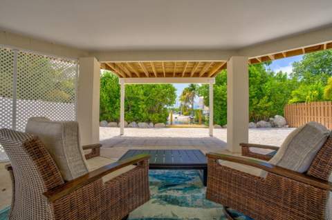 273 Indies Road, Ramrod Key FL - photo 22 of 36