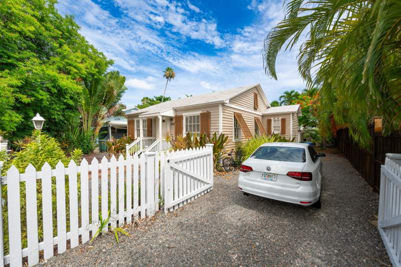 2 bedroom Single Family Residence at 3808 Duck Avenue, New Town - Unlisted (2.0), Key West — photo 3