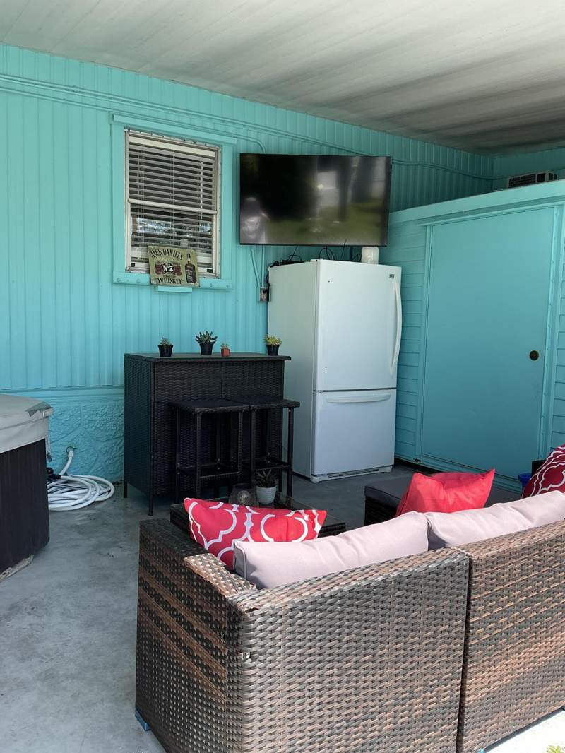 2 bedroom Mobile Home at 802 N Topaz, Silver Shores (96.0), Key Largo — photo 2