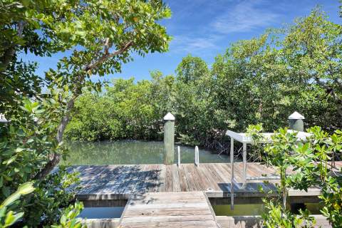 835 Copa D Oro, Marathon FL - photo 12 of 50