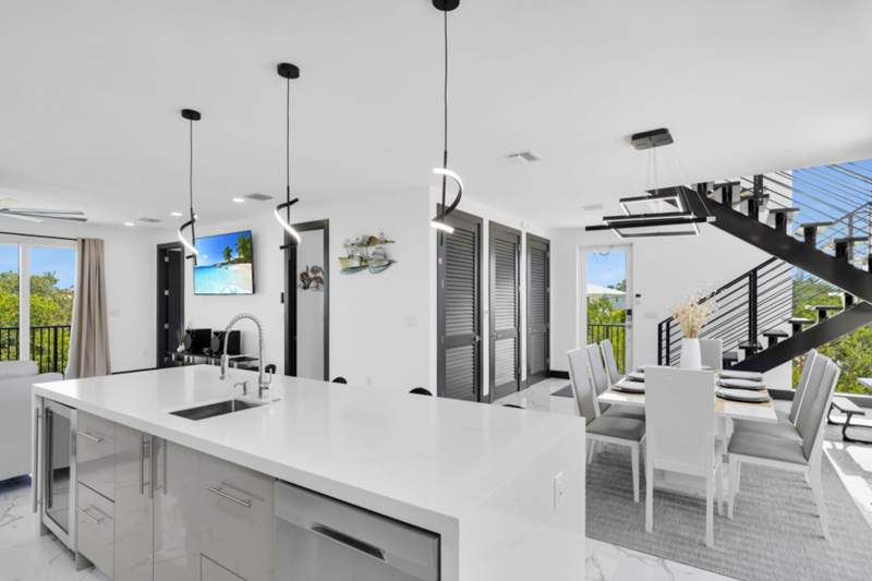 4 bedroom Single Family Residence at 835 Copa D Oro, Flamingo Island (49.5), Marathon — photo 3
