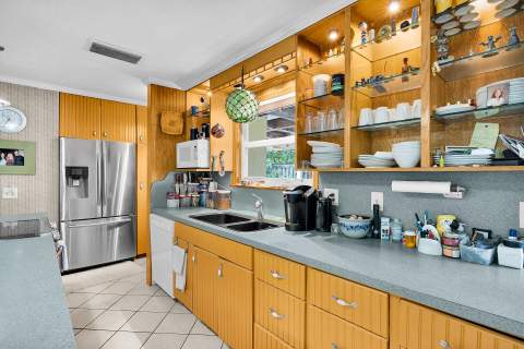 213 Parrish Drive, Marathon FL - photo 11 of 43