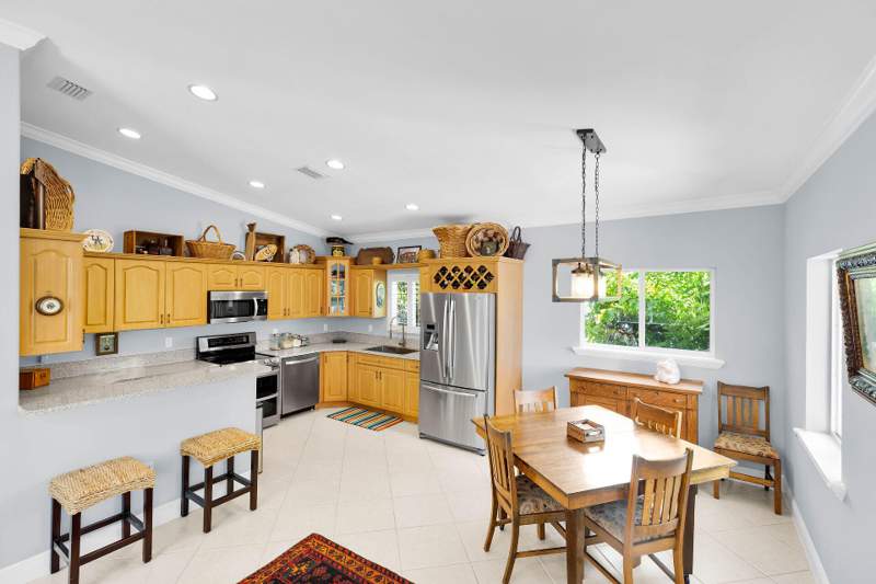 3 bedroom Single Family Residence at 54 Tarpon Avenue, Riviera Village, Rec Amd (104.0), Key Largo — photo 3