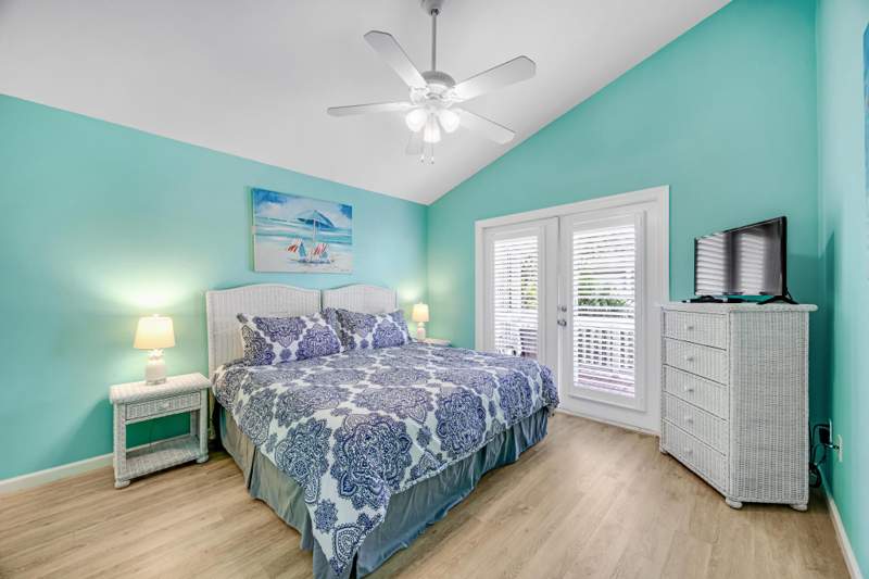 3 bedroom Single Family Residence at 15 Coral Way, Maloney Sub (5.0), Stock Island — photo 4