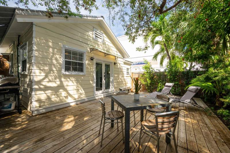 2 bedroom Duplex at 1126 Grinnell Street, Old Town - Unrecord (1.0), Key West — photo 3