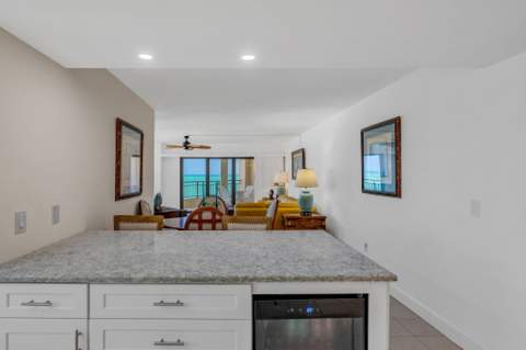 1001 W Ocean Drive #1-202, Key Colony FL - photo 9 of 44