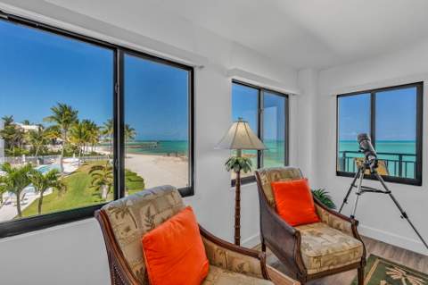 1001 W Ocean Drive #1-202, Key Colony FL - photo 12 of 44