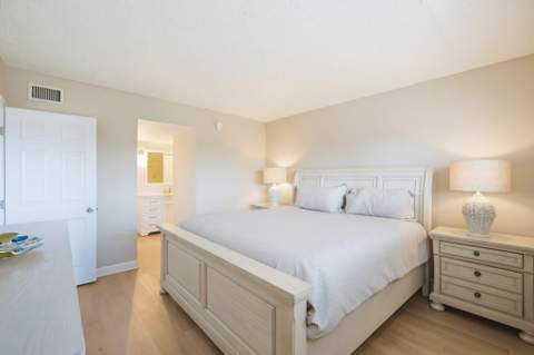 9 Sombrero Boulevard #208, Marathon FL - photo 16 of 32