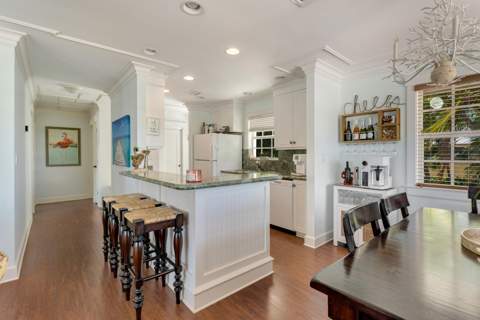 235 W Seaview Circle, Duck Key FL - photo 7 of 54