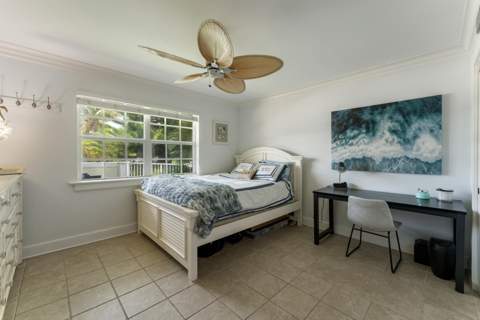 235 W Seaview Circle, Duck Key FL - photo 15 of 54