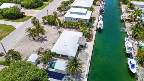 466 W Shore Drive, Summerland Key FL - photo 14 of 46