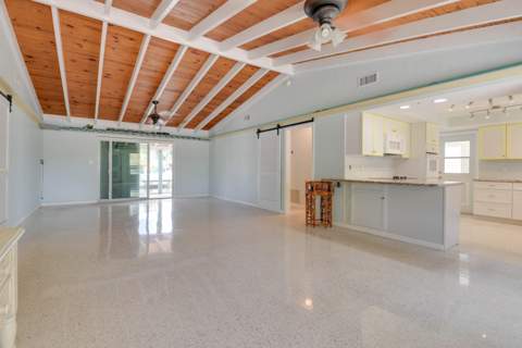 466 W Shore Drive, Summerland Key FL - photo 11 of 46