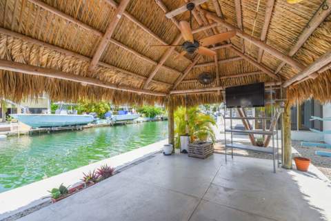 466 W Shore Drive, Summerland Key FL - photo 13 of 46