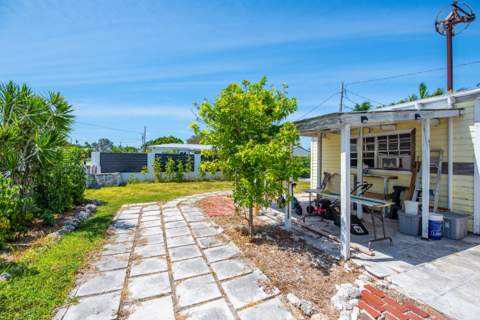 3746 Paula Avenue, Key West FL - photo 7 of 24