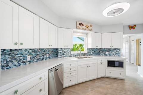 30463 Hawk Lane, Big Pine Key FL - photo 15 of 71