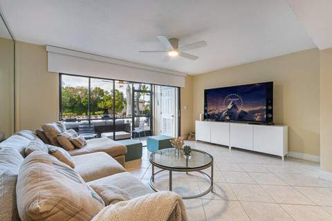 96000 Overseas Highway #Apt D2, Key Largo FL - photo 9 of 54
