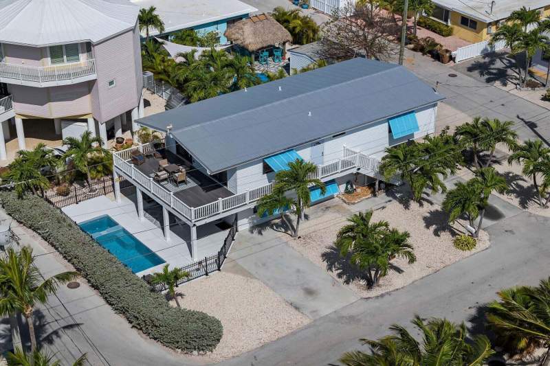 2 bedroom Single Family Residence at 699 116th Street Ocean, Little Venice (53.0), Marathon — photo 2