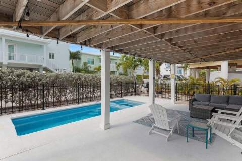 699 116th Street Ocean, Marathon FL - photo 8 of 37