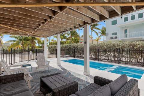 699 116th Street Ocean, Marathon FL - photo 10 of 37