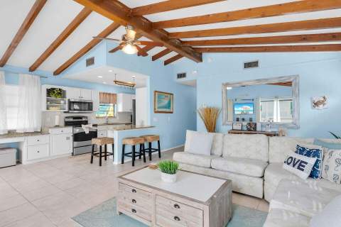 699 116th Street Ocean, Marathon FL - photo 12 of 37