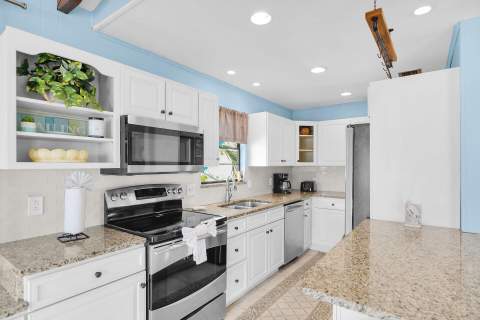 699 116th Street Ocean, Marathon FL - photo 18 of 37