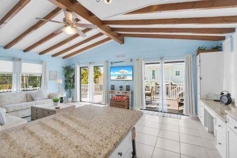 699 116th Street Ocean, Marathon FL - photo 19 of 37