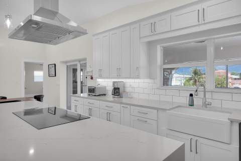 29162 Bougainvillea Lane, Big Pine Key FL - photo 13 of 54