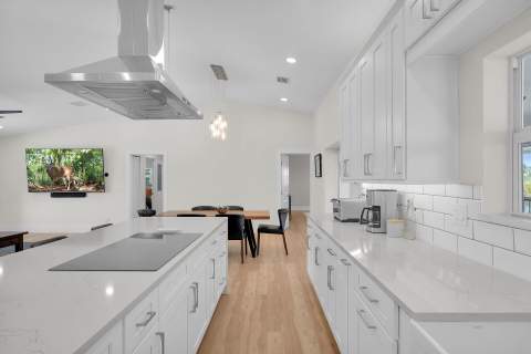 29162 Bougainvillea Lane, Big Pine Key FL - photo 14 of 54