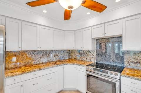 581 10th Street, Key Colony FL - photo 9 of 50