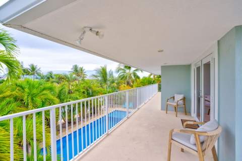 581 10th Street, Key Colony FL - photo 10 of 50