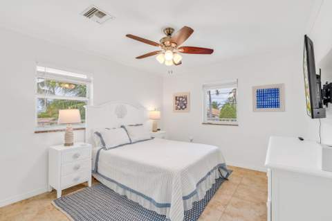581 10th Street, Key Colony FL - photo 24 of 50