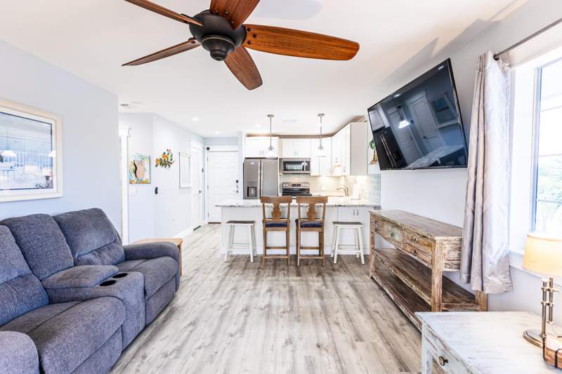 1 bedroom Condominium at 105 Avenue D #111, Coco Plum Terraces (54.5), Marathon — photo 4