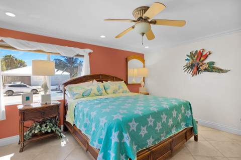 271 3rd Street, Key Colony FL - photo 20 of 37
