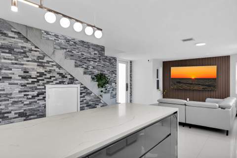 209 Corsair Road, Duck Key FL - photo 9 of 38