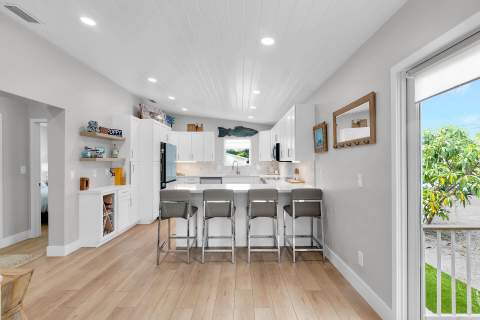 182 Airstream Lane, Plantation Key FL - photo 17 of 42