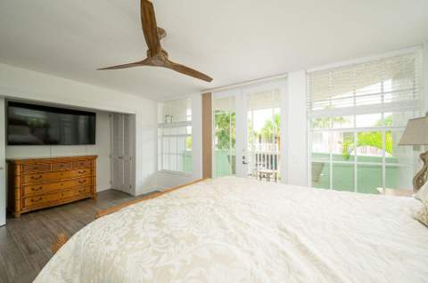 33 Seaside S Court, Key West FL - photo 9 of 34