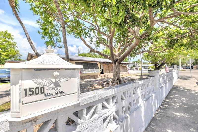 4 bedroom Single Family Residence at 1500 5th Street, Ser-Deb Estates (3.0), Key West — photo 5