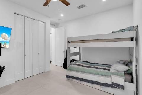 239 W Seaview Drive, Duck Key FL - photo 23 of 49