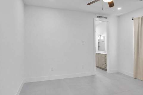 239 W Seaview Drive, Duck Key FL - photo 24 of 49